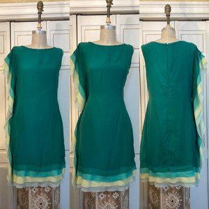 Womens Vince Camuto lightweight Dress in green color story, size 10.